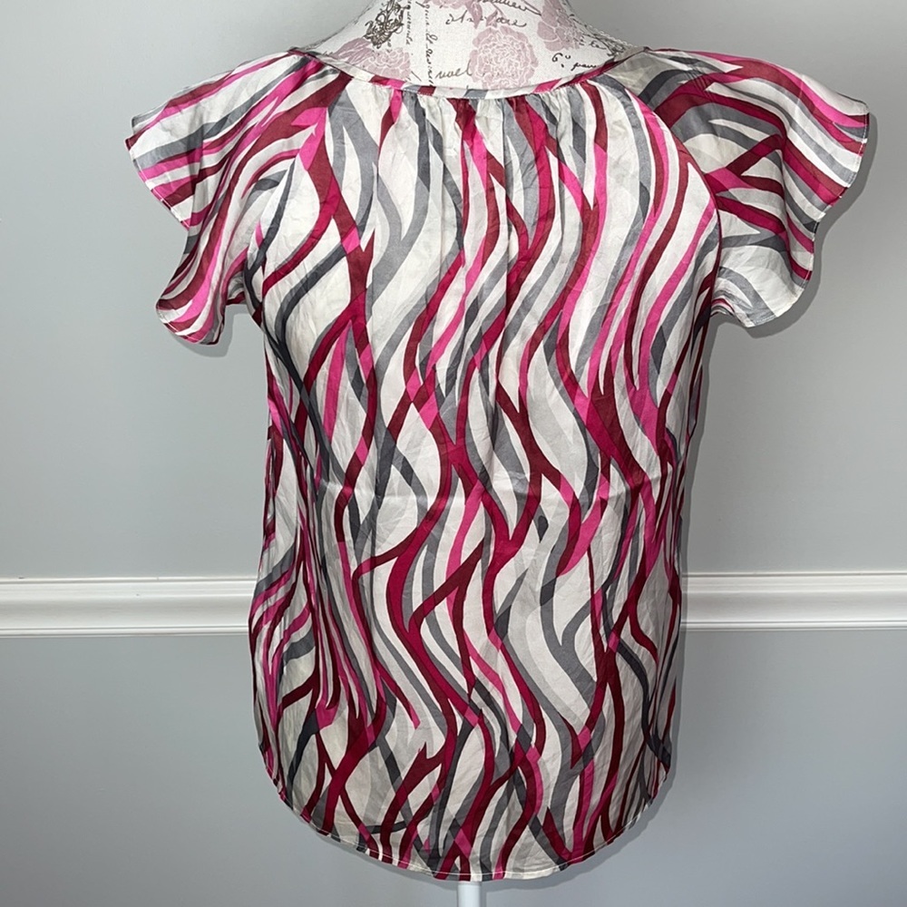 Banana Republic Silk Petite Small Ruffle Blouse - Picture 4 of 6
